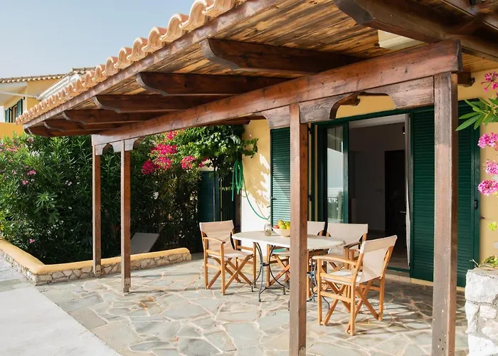 Villa Flisvos